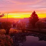 Sonnenaufgang *